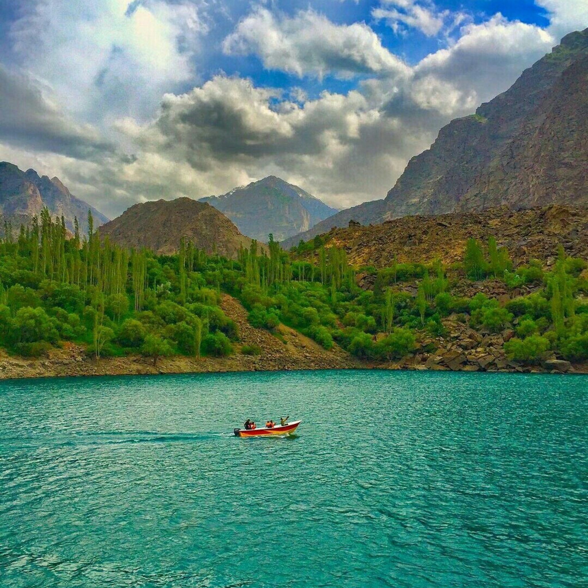 UPPER KACHURA LAKE